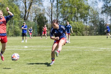 Bild 150 - wBJ Hamburger SV - Hertha BSC : Ergebnis: 5:2